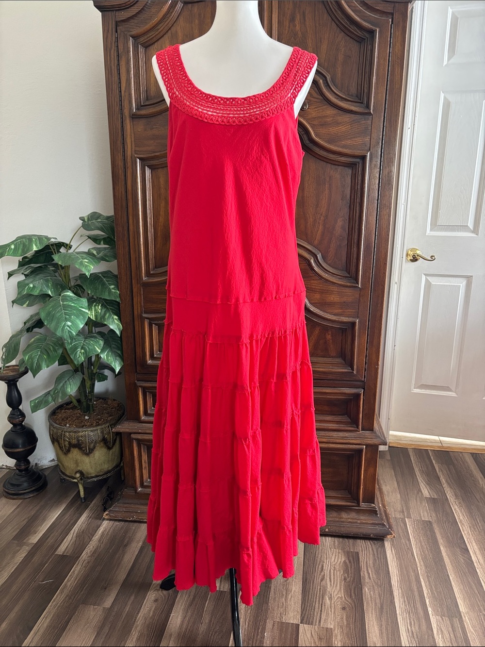 Jones Wear Dress red maxi dress